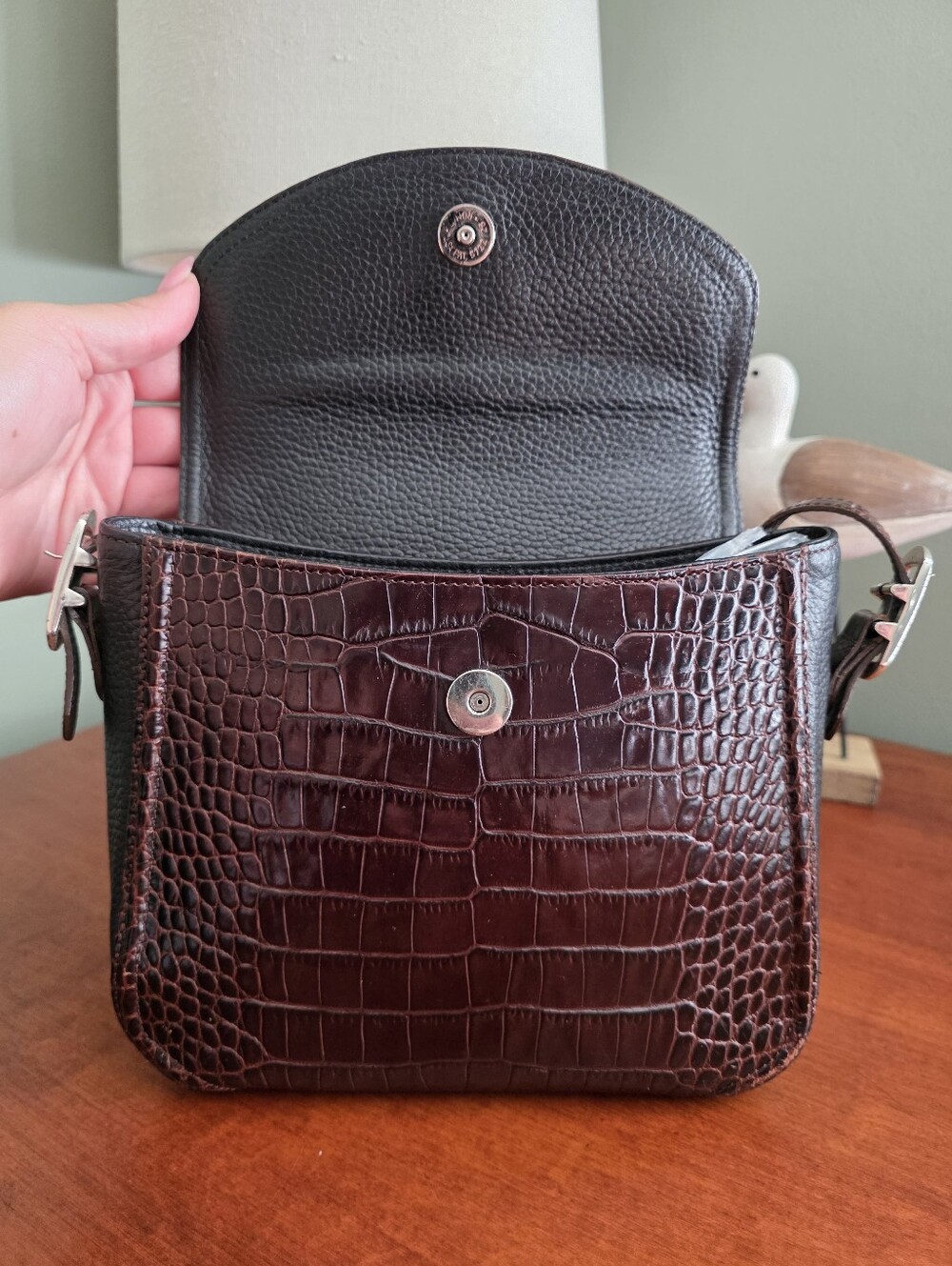Brighton Croc Embossed Leather Crossbody Bag Brown Heart Y2K - Picture 8 of 16